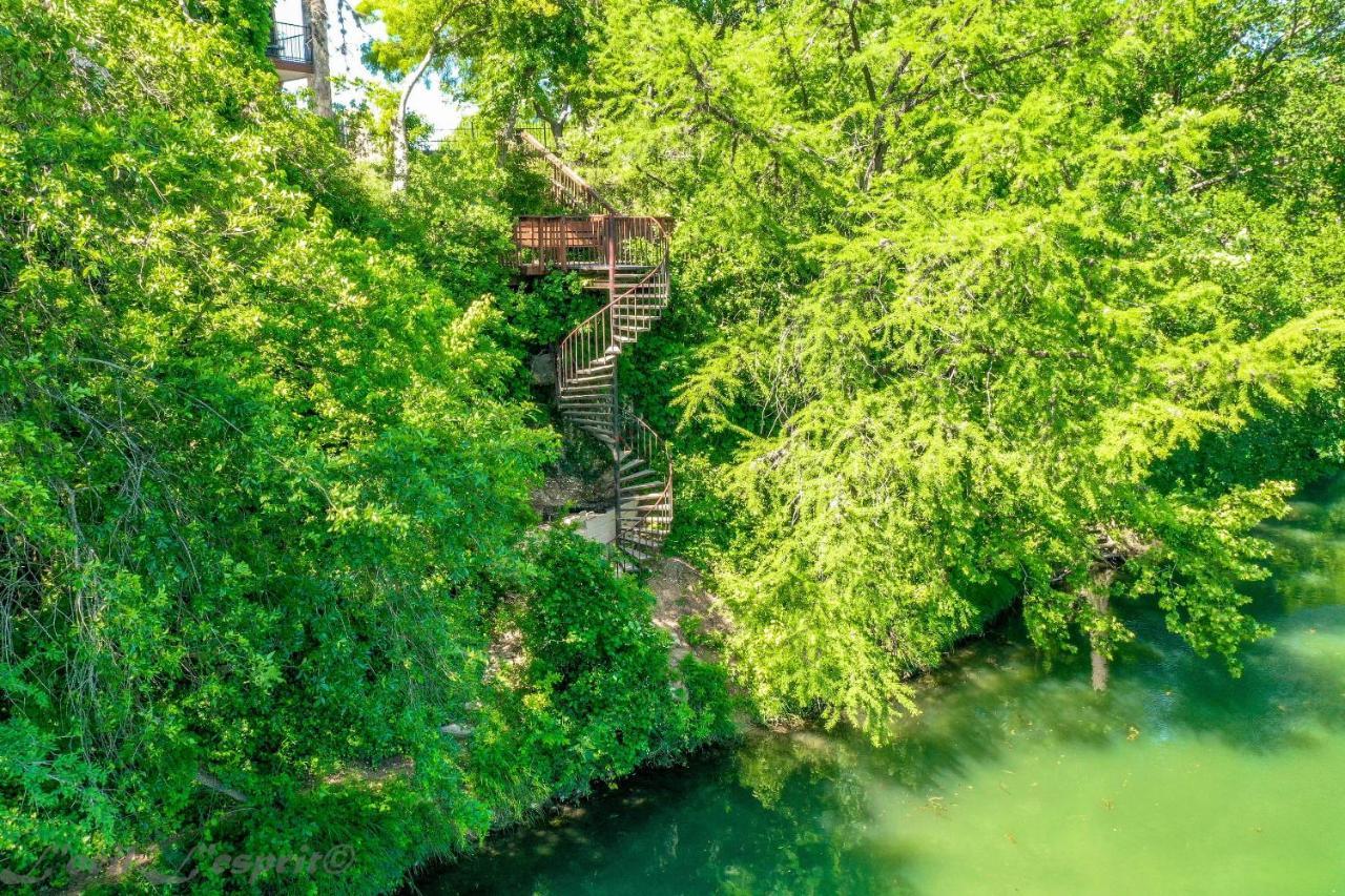 Ss 4B Riverside Condo Ню Браунфелс Екстериор снимка